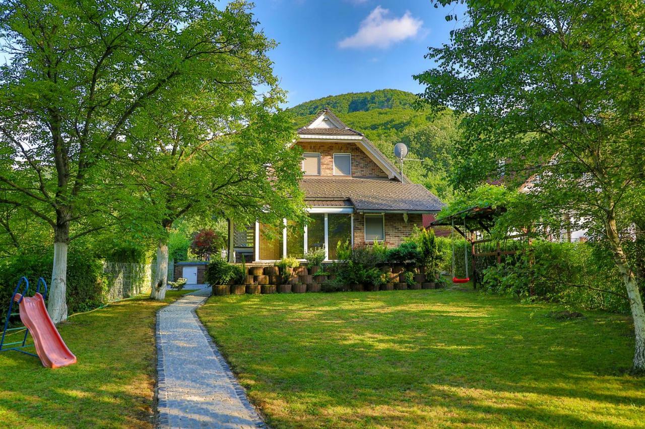 Holiday Home Villa Sara Bihac Bagian luar foto