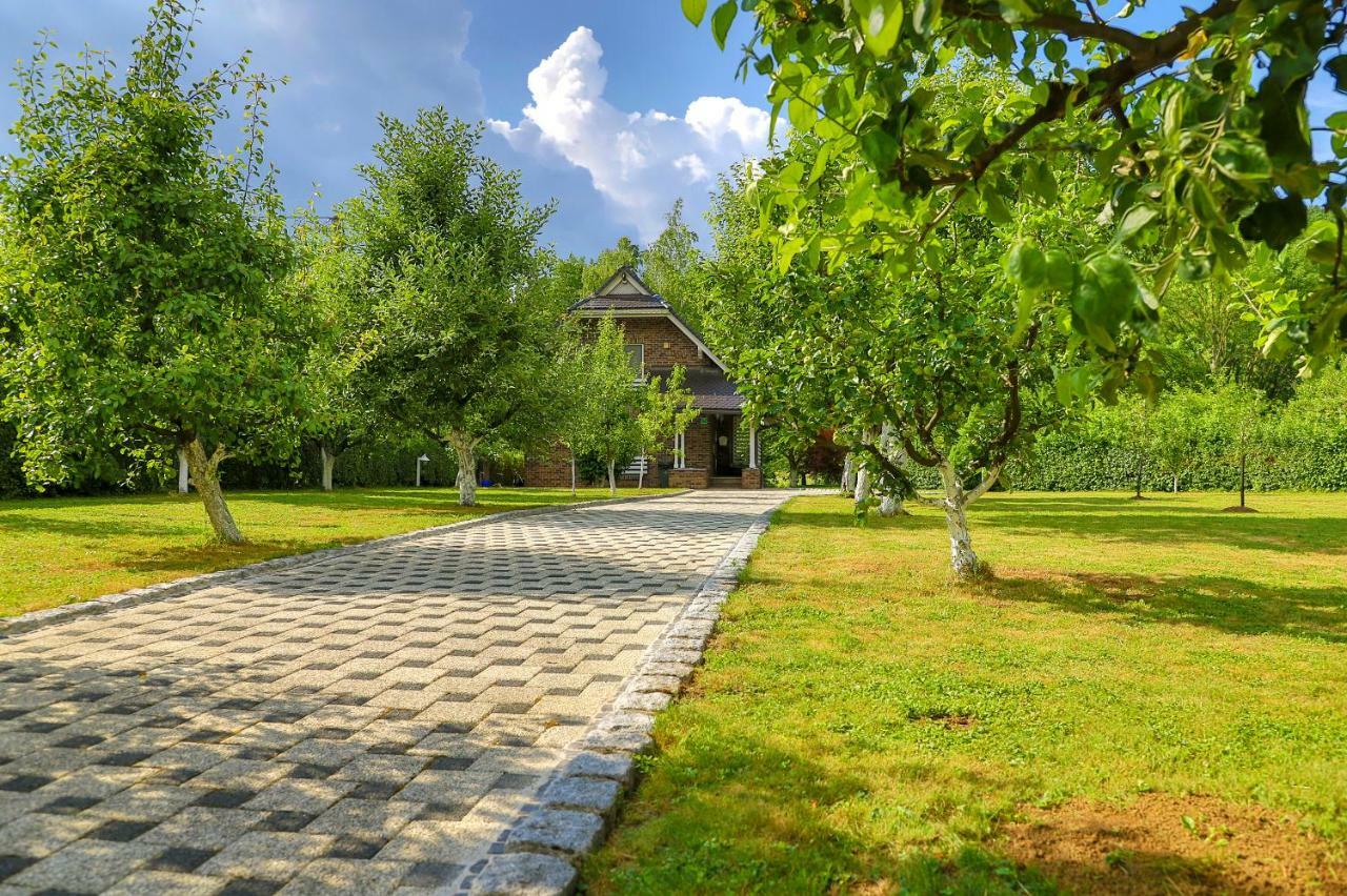 Holiday Home Villa Sara Bihac Bagian luar foto